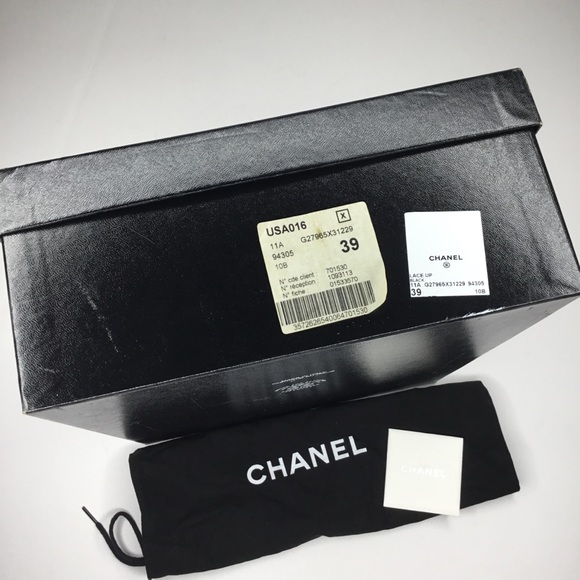 {Chanel} Leather Perforated Hi Top Sneaker Size 39 - Picture 15 of 15